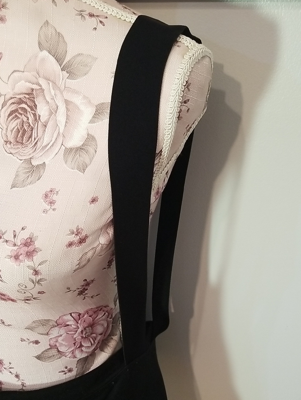 Fabletics Black Active Shorts - Picture 4 of 8